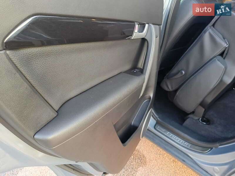 Внедорожник / Кроссовер Chevrolet Captiva 2013 в Львове фото 5 Внедорожник / Кроссовер Chevrolet Captiva 2013 в Львове
