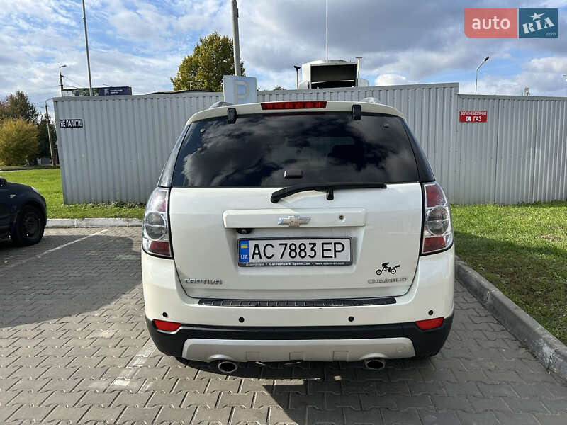 Позашляховик / Кросовер Chevrolet Captiva 2011 в Луцьку фото 4 Позашляховик / Кросовер Chevrolet Captiva 2011 в Луцьку
