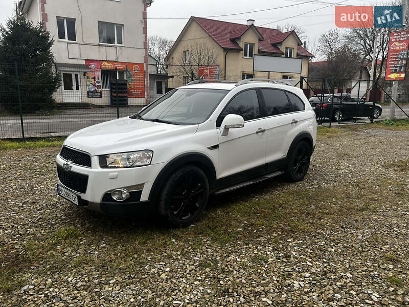 Внедорожник / Кроссовер Chevrolet Captiva 2012 в Чорткове