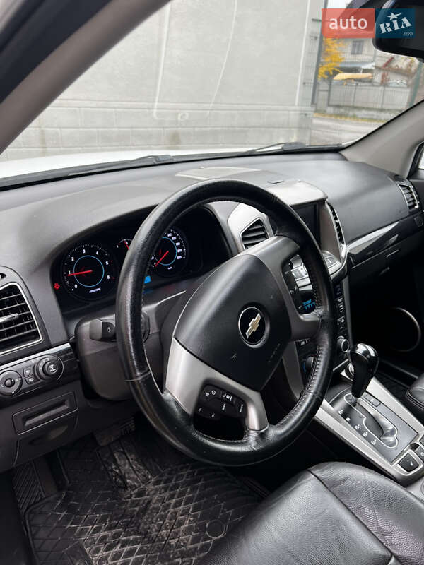 Внедорожник / Кроссовер Chevrolet Captiva 2012 в Чорткове
