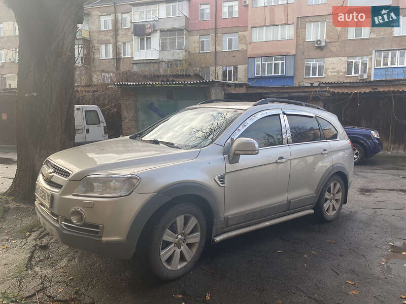 Внедорожник / Кроссовер Chevrolet Captiva 2008 в Виннице фото 2 Внедорожник / Кроссовер Chevrolet Captiva 2008 в Виннице