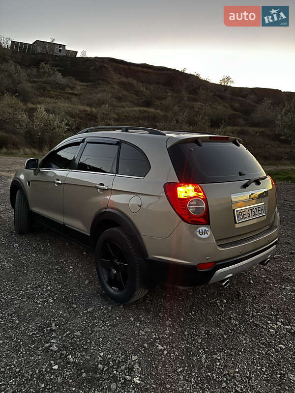 Внедорожник / Кроссовер Chevrolet Captiva 2008 в Одессе фото 3 Внедорожник / Кроссовер Chevrolet Captiva 2008 в Одессе