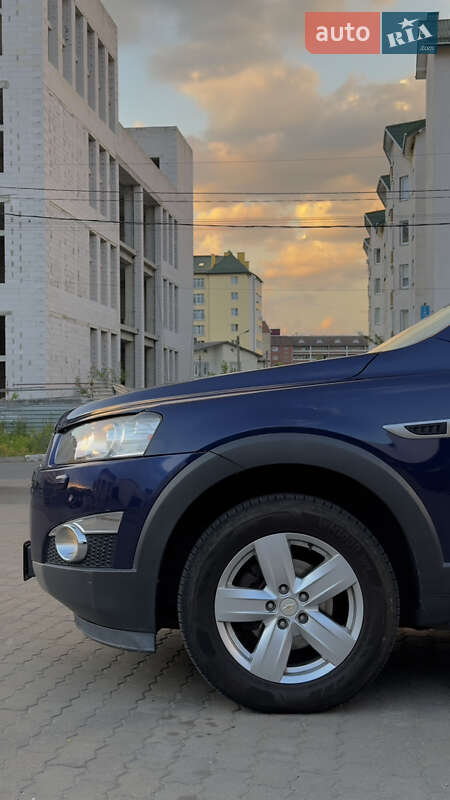 Внедорожник / Кроссовер Chevrolet Captiva 2012 в Стрые
