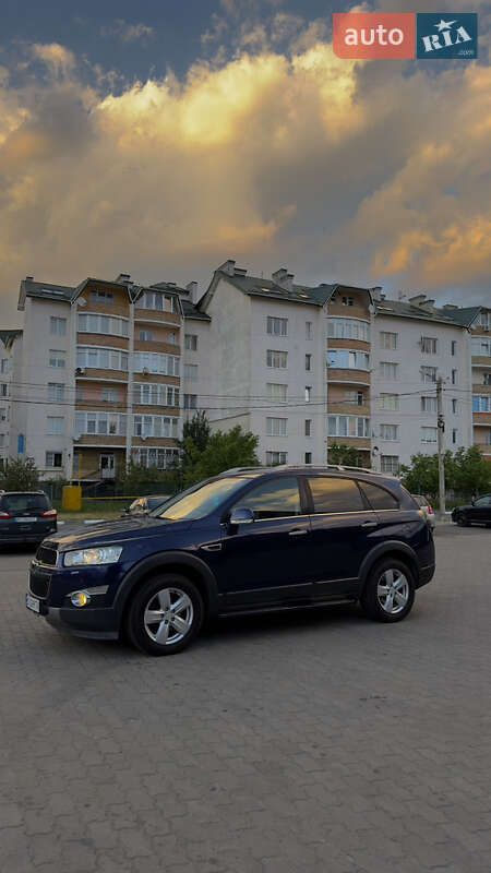 Внедорожник / Кроссовер Chevrolet Captiva 2012 в Стрые