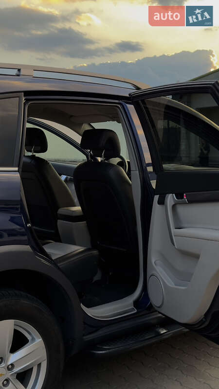 Внедорожник / Кроссовер Chevrolet Captiva 2012 в Стрые