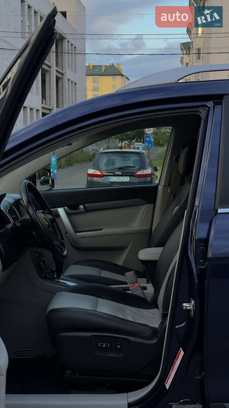 Внедорожник / Кроссовер Chevrolet Captiva 2012 в Стрые