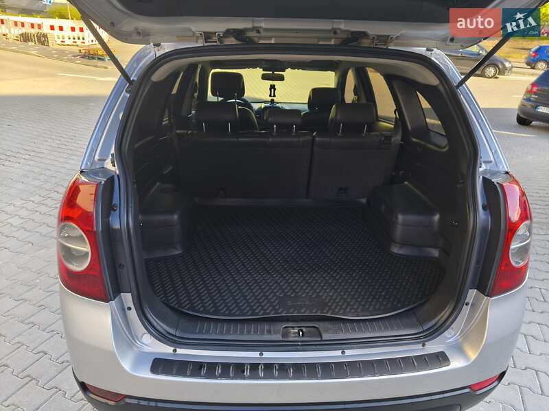 Внедорожник / Кроссовер Chevrolet Captiva 2006 в Тернополе