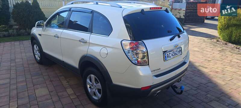 Внедорожник / Кроссовер Chevrolet Captiva 2011 в Луцке фото 12 Внедорожник / Кроссовер Chevrolet Captiva 2011 в Луцке
