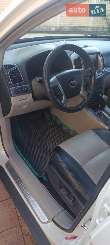 Внедорожник / Кроссовер Chevrolet Captiva 2011 в Луцке фото 16 Внедорожник / Кроссовер Chevrolet Captiva 2011 в Луцке