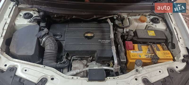 Внедорожник / Кроссовер Chevrolet Captiva 2011 в Луцке фото 38 Внедорожник / Кроссовер Chevrolet Captiva 2011 в Луцке