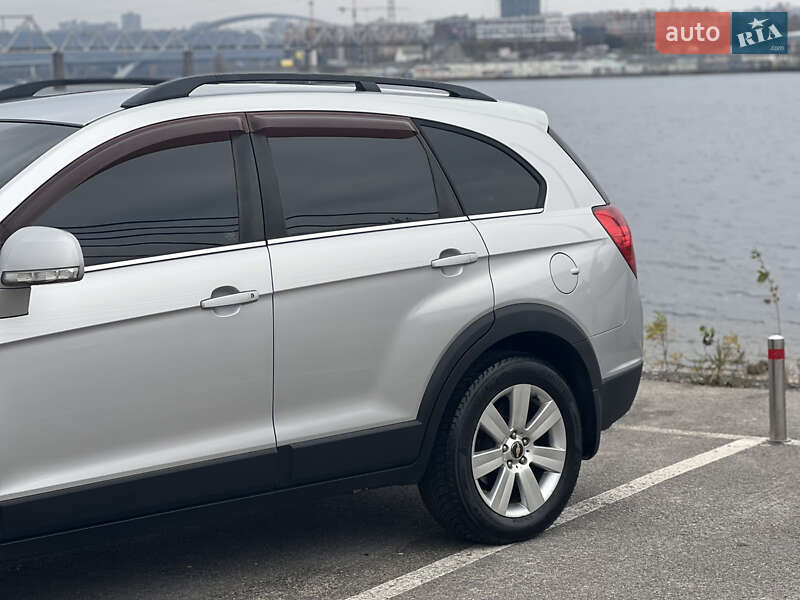 Внедорожник / Кроссовер Chevrolet Captiva 2007 в Киеве