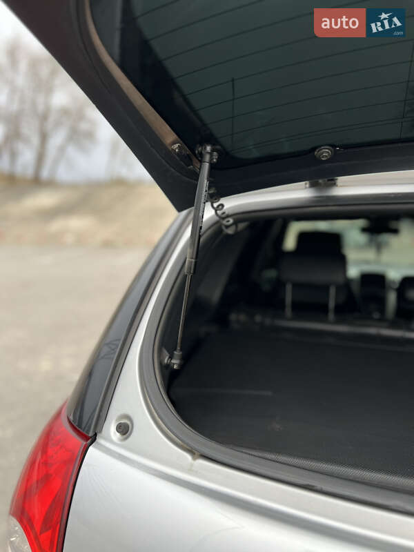 Внедорожник / Кроссовер Chevrolet Captiva 2007 в Киеве