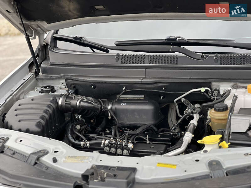 Внедорожник / Кроссовер Chevrolet Captiva 2007 в Киеве