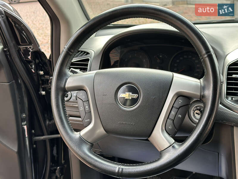Позашляховик / Кросовер Chevrolet Captiva 2013 в Івано-Франківську