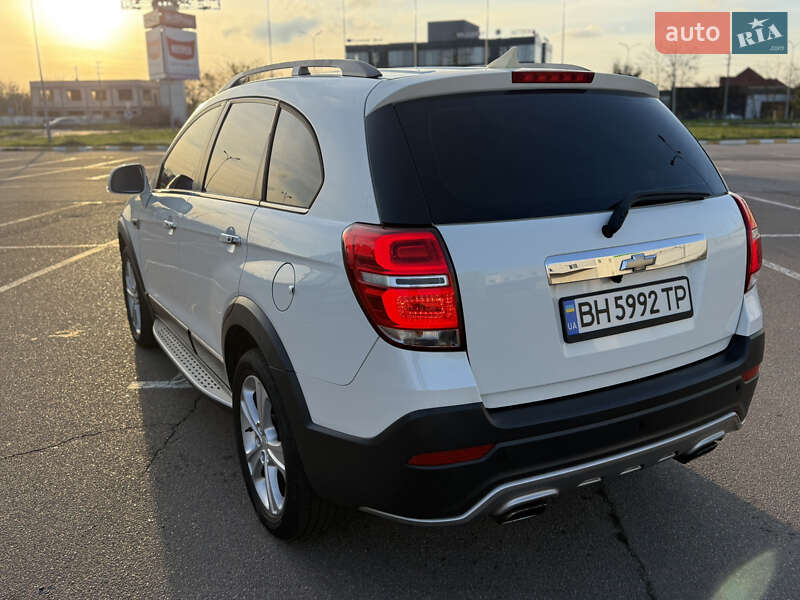 Позашляховик / Кросовер Chevrolet Captiva 2015 в Одесі