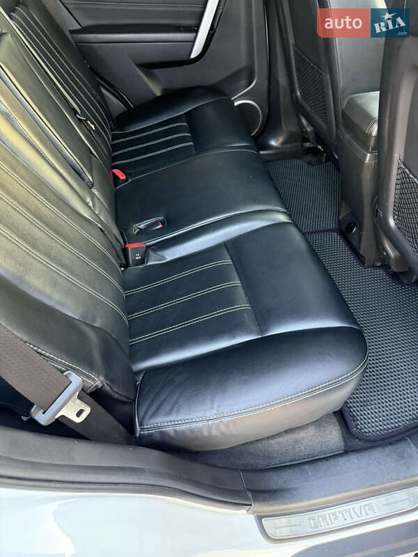 Позашляховик / Кросовер Chevrolet Captiva 2015 в Одесі