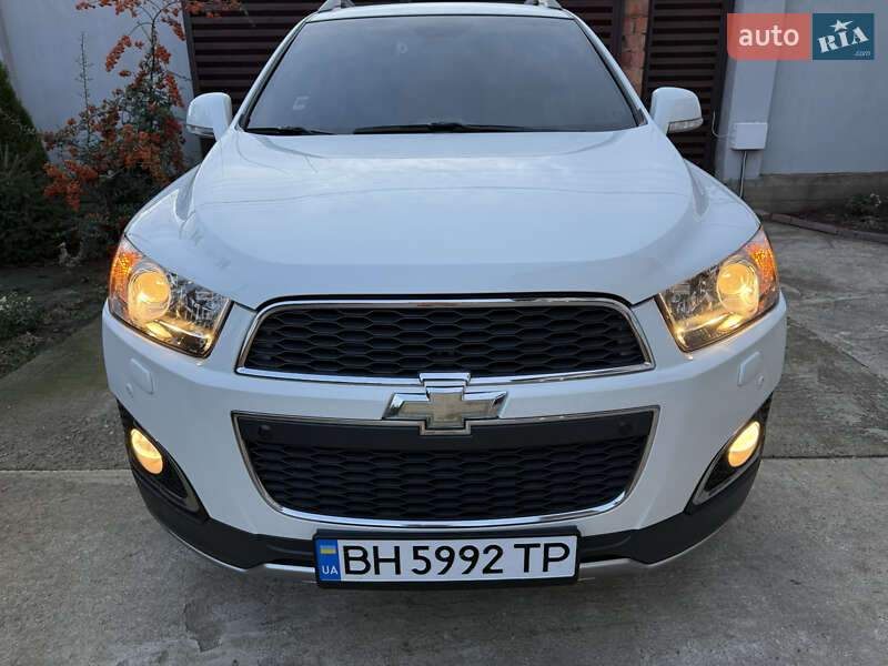 Позашляховик / Кросовер Chevrolet Captiva 2015 в Одесі