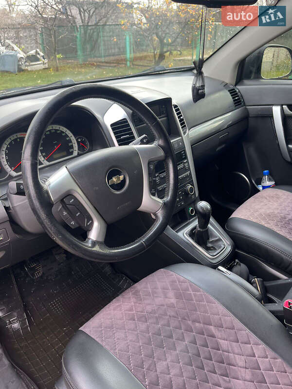 Внедорожник / Кроссовер Chevrolet Captiva 2008 в Чернигове фото 4 Внедорожник / Кроссовер Chevrolet Captiva 2008 в Чернигове