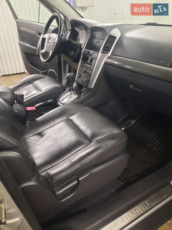 Внедорожник / Кроссовер Chevrolet Captiva 2008 в Черновцах