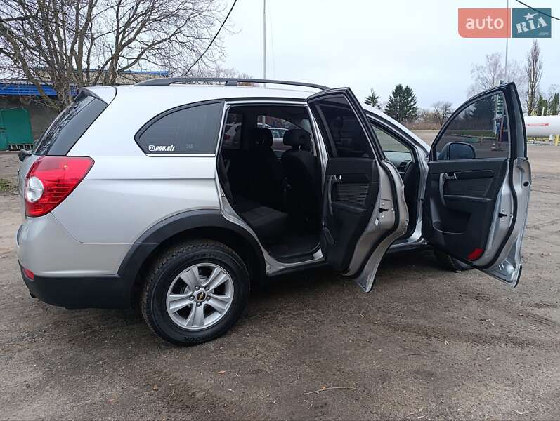 Позашляховик / Кросовер Chevrolet Captiva 2007 в Хмельницькому фото 16 Позашляховик / Кросовер Chevrolet Captiva 2007 в Хмельницькому