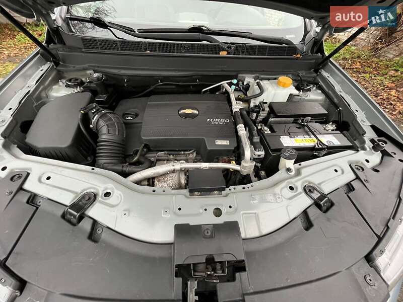 Внедорожник / Кроссовер Chevrolet Captiva 2012 в Луцке