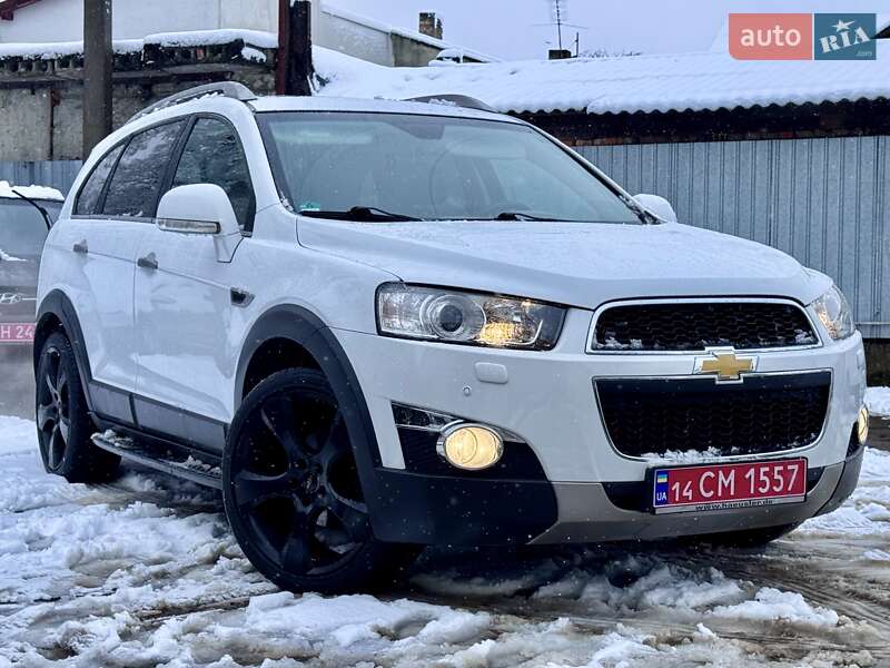 Внедорожник / Кроссовер Chevrolet Captiva 2013 в Стрые