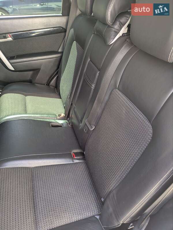 Внедорожник / Кроссовер Chevrolet Captiva 2012 в Ивано-Франковске