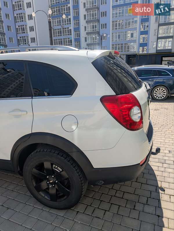 Внедорожник / Кроссовер Chevrolet Captiva 2012 в Ивано-Франковске