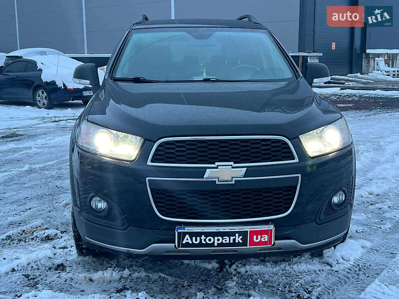 Позашляховик / Кросовер Chevrolet Captiva 2014 в Львові