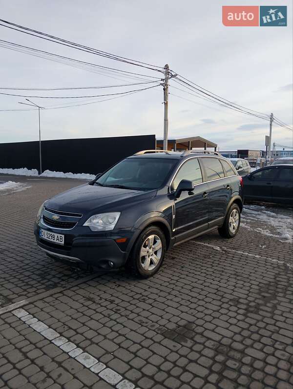 Внедорожник / Кроссовер Chevrolet Captiva 2014 в Львове