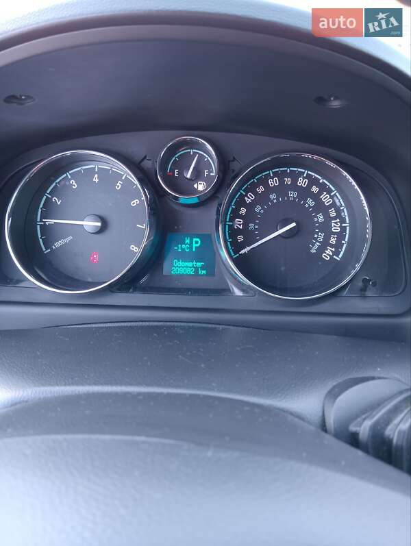 Внедорожник / Кроссовер Chevrolet Captiva 2014 в Львове