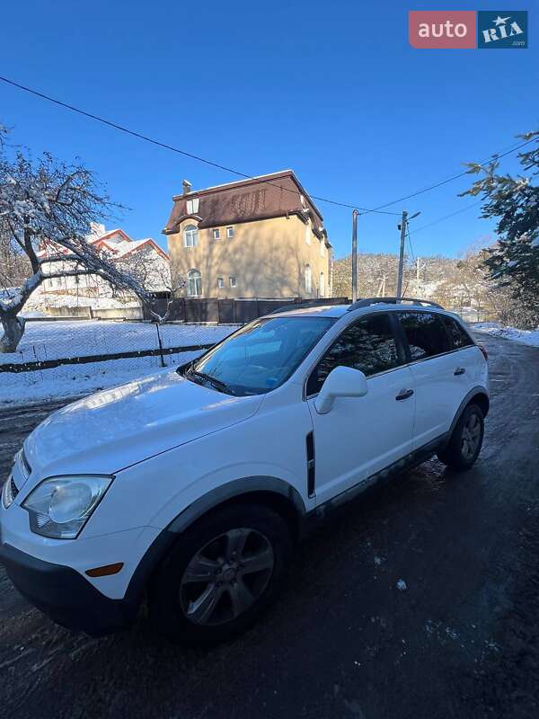 Внедорожник / Кроссовер Chevrolet Captiva 2014 в Львове
