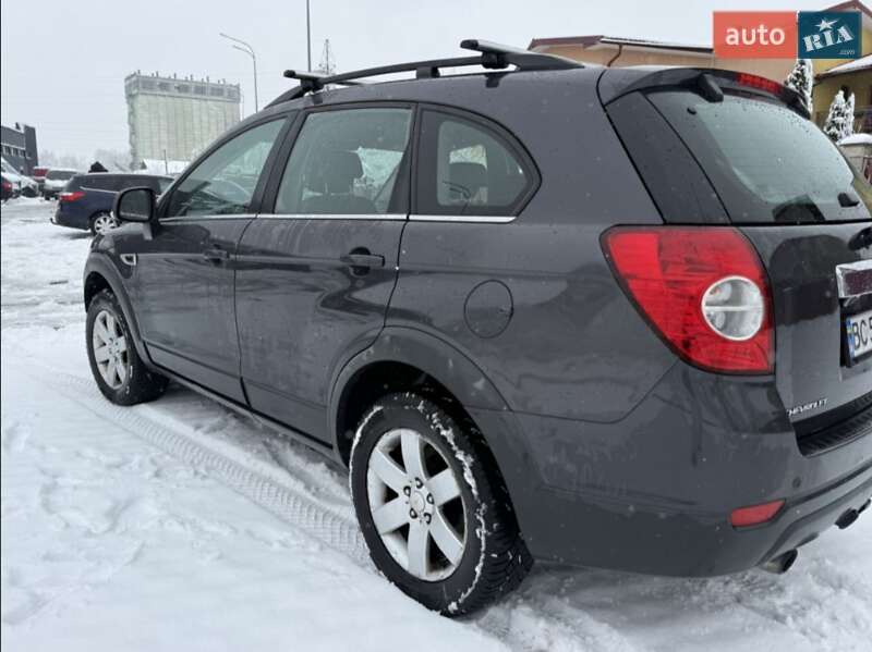 Позашляховик / Кросовер Chevrolet Captiva 2012 в Турці