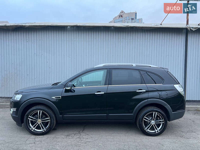 Внедорожник / Кроссовер Chevrolet Captiva 2011 в Киеве