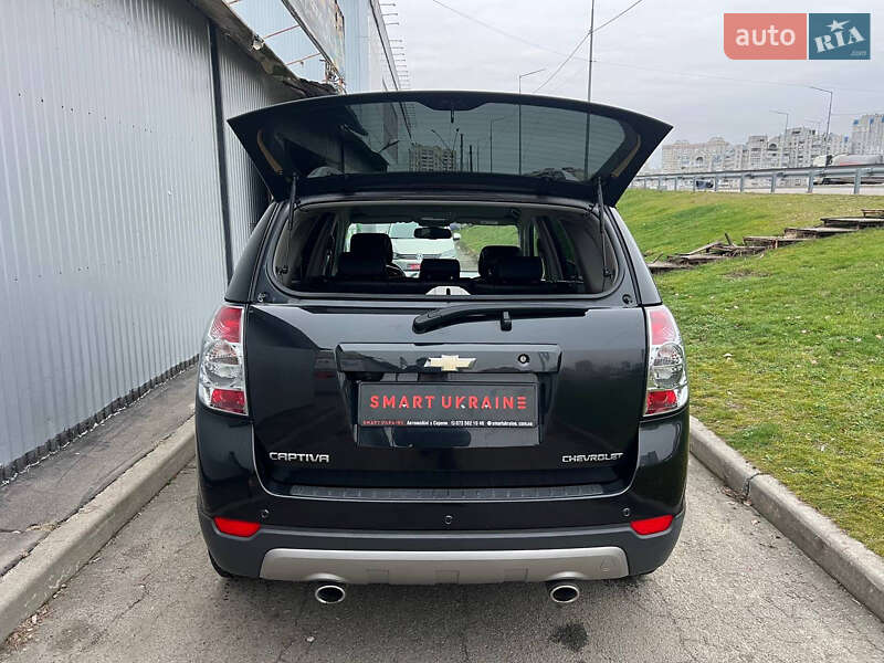 Внедорожник / Кроссовер Chevrolet Captiva 2011 в Киеве
