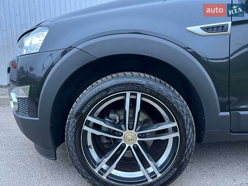 Внедорожник / Кроссовер Chevrolet Captiva 2011 в Киеве