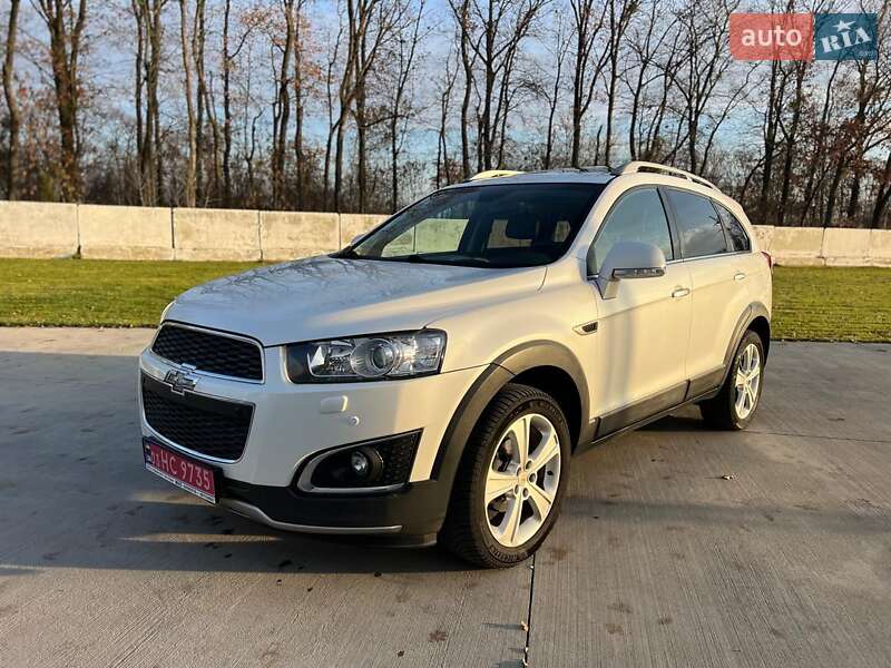 Внедорожник / Кроссовер Chevrolet Captiva 2013 в Луцке