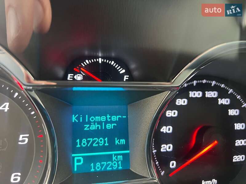 Внедорожник / Кроссовер Chevrolet Captiva 2013 в Луцке