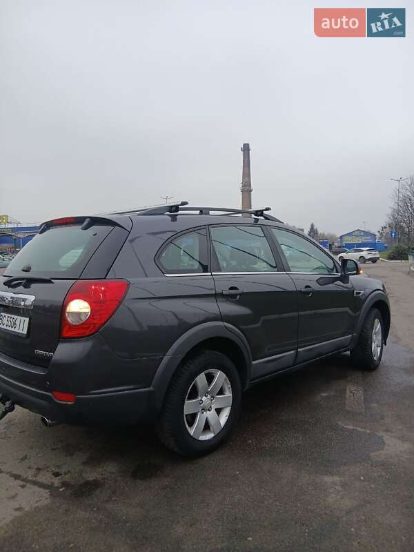 Внедорожник / Кроссовер Chevrolet Captiva 2012 в Самборе фото 12 Внедорожник / Кроссовер Chevrolet Captiva 2012 в Самборе