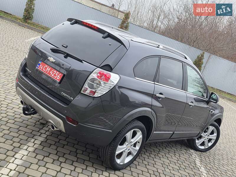 Внедорожник / Кроссовер Chevrolet Captiva 2012 в Ивано-Франковске