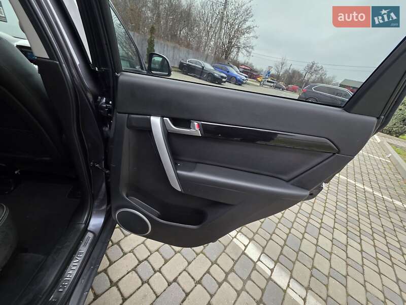 Внедорожник / Кроссовер Chevrolet Captiva 2012 в Ивано-Франковске