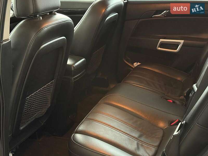 Внедорожник / Кроссовер Chevrolet Captiva 2014 в Одессе