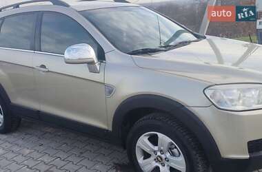 Позашляховик / Кросовер Chevrolet Captiva 2008 в Львові