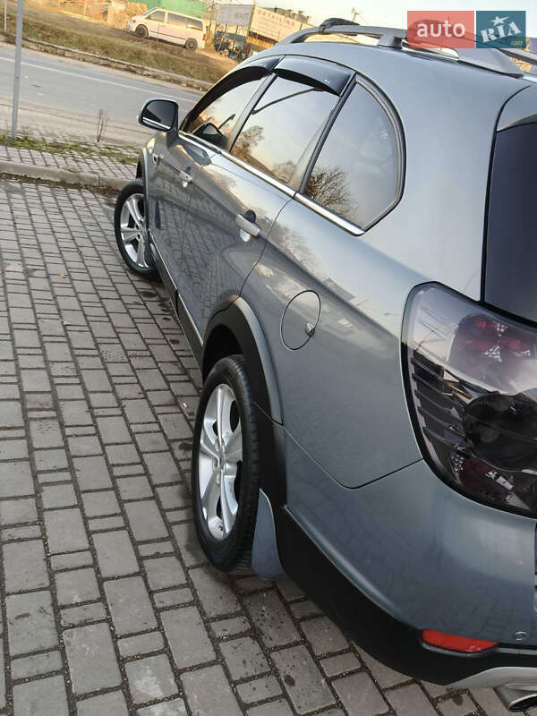 Внедорожник / Кроссовер Chevrolet Captiva 2011 в Ивано-Франковске