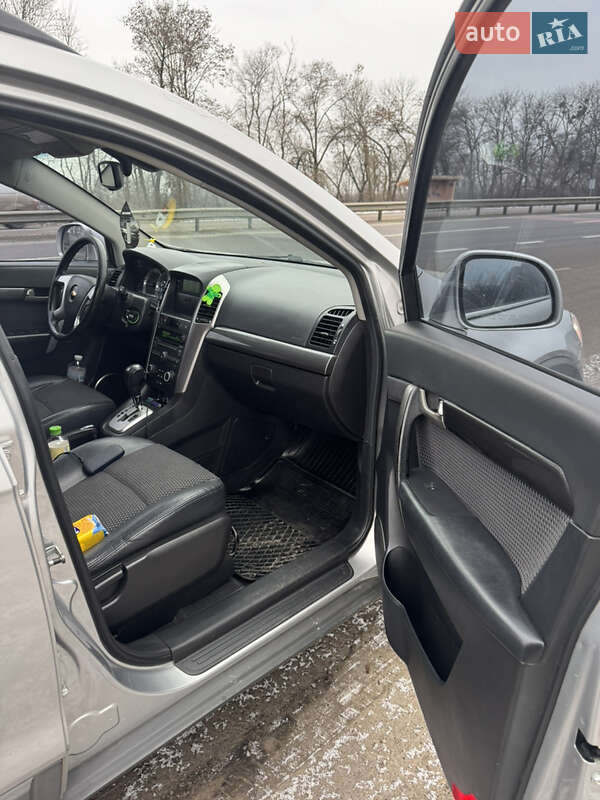 Внедорожник / Кроссовер Chevrolet Captiva 2009 в Днепре фото 9 Внедорожник / Кроссовер Chevrolet Captiva 2009 в Днепре