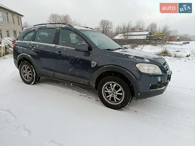 Внедорожник / Кроссовер Chevrolet Captiva 2008 в Житомире