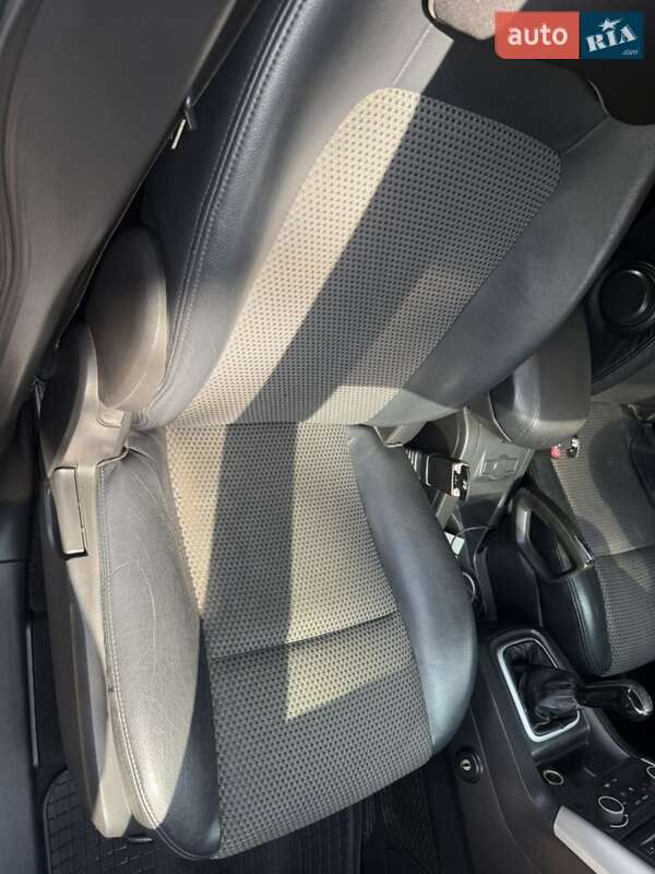 Позашляховик / Кросовер Chevrolet Captiva 2008 в Сумах