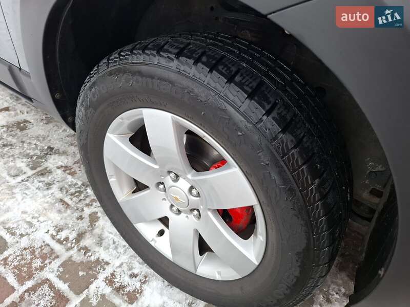 Внедорожник / Кроссовер Chevrolet Captiva 2012 в Ивано-Франковске
