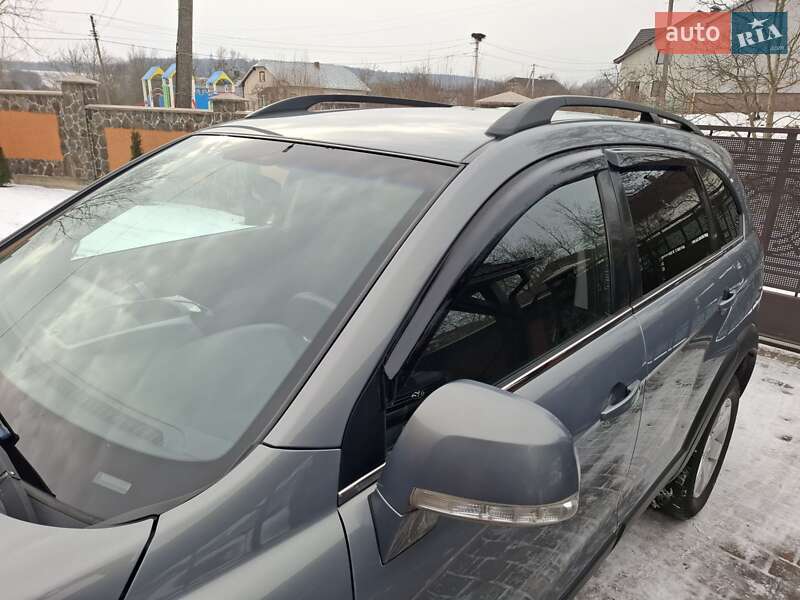 Внедорожник / Кроссовер Chevrolet Captiva 2012 в Ивано-Франковске