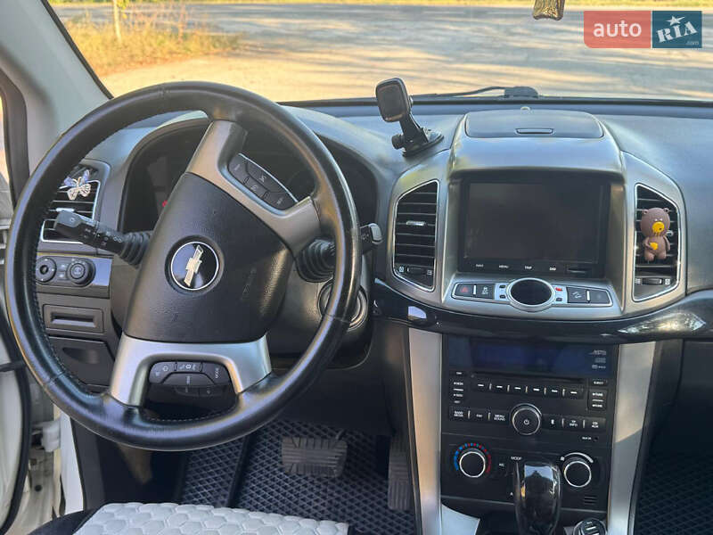 Внедорожник / Кроссовер Chevrolet Captiva 2012 в Кельменцах